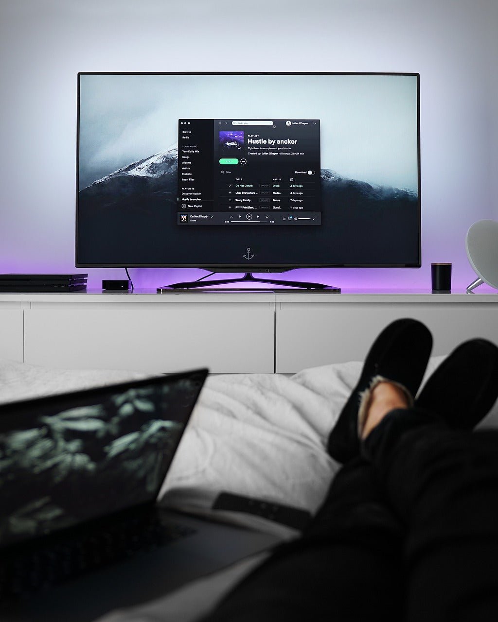Perfecting Your Posture watching TV in bed:  A Comprehensive Guide - TV Beds Northwest
