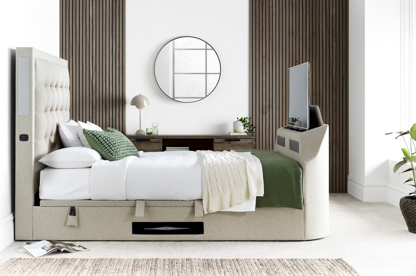 Titan 4.1 Multi Media Ottoman Storage TV Bed - King size in Black Leather