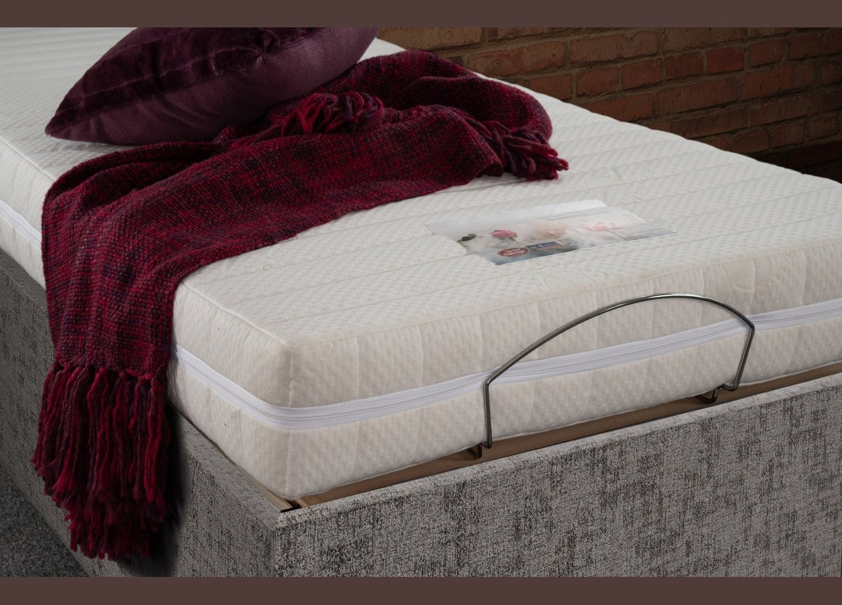 Sweet Dreams Dreamatic Foam Adjustable Mattress - Adjustable Collection by Sweet Dreams in only at TV Beds Northwest